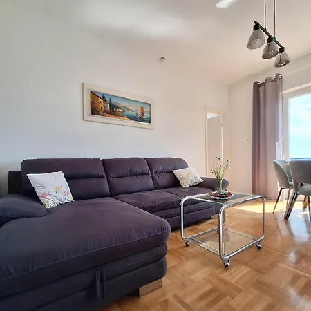 Fruk Appartement *